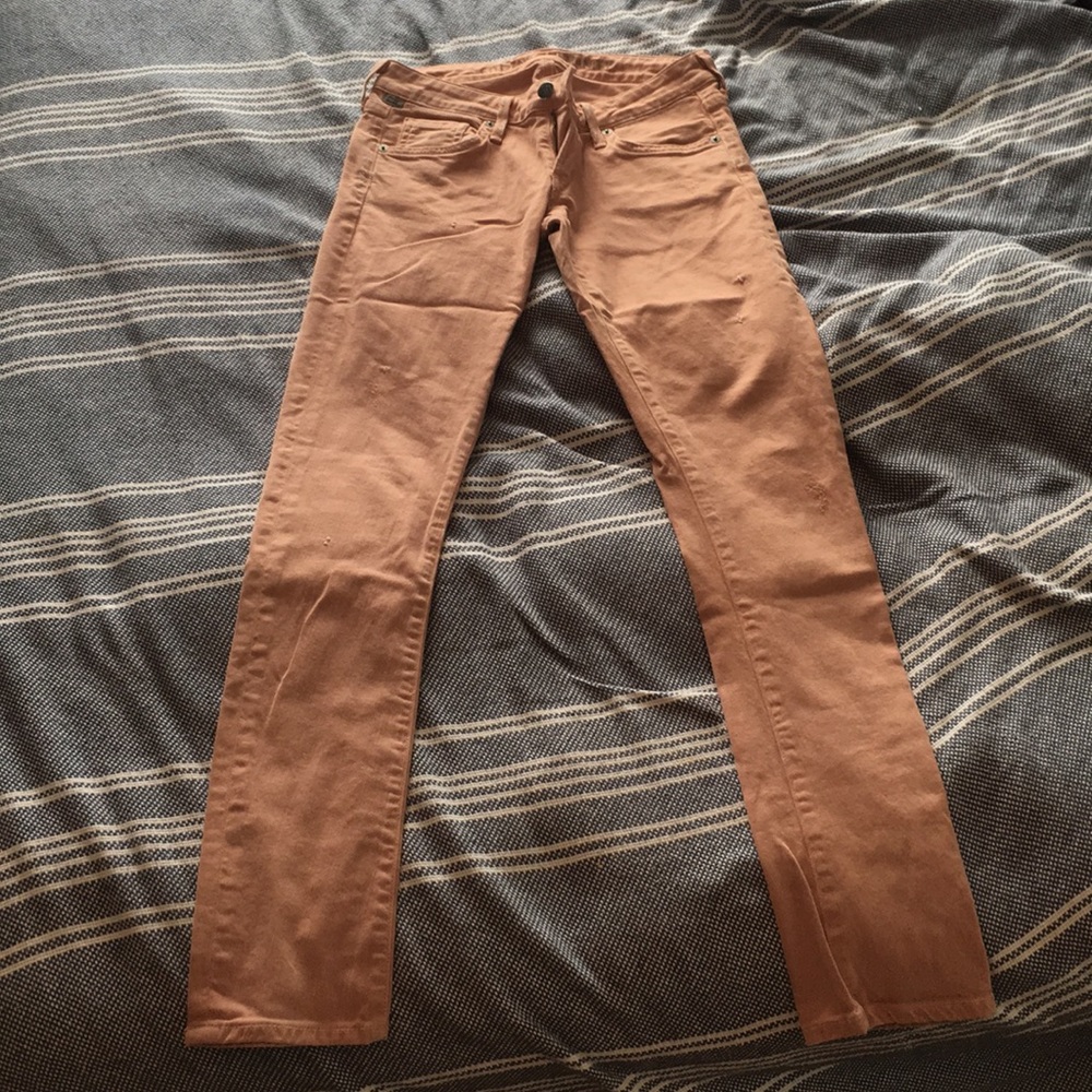 Lightly distressed skinny jeans